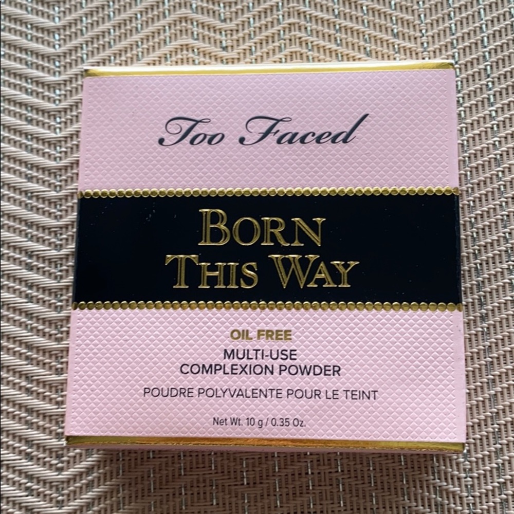 Too faced born this way powder
